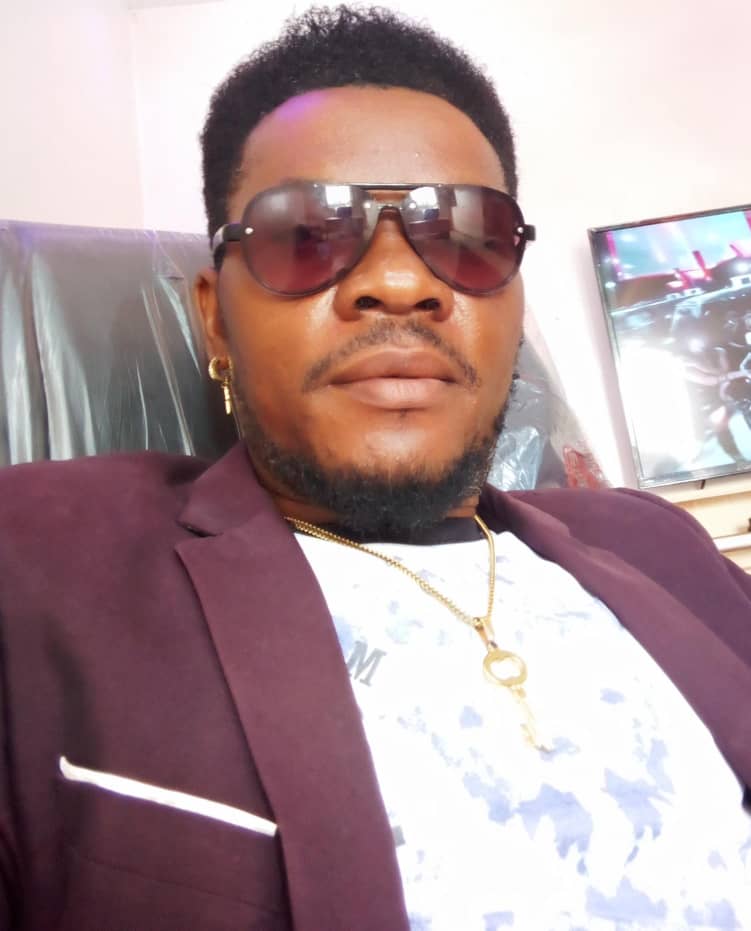 PRINCE  D. CASH – PAPA AND MAMA.mp3 | Free Download on 9jaflix.net